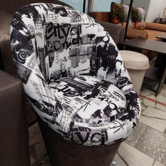 Pouffe with emphasis 22.jpg_1